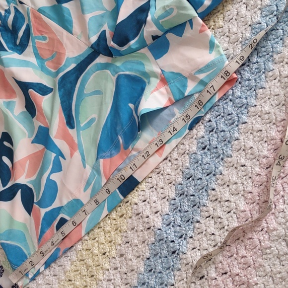 NWT Old Navy XXL Geo Print Stretch Tech Quick Dry Shorts - Picture 11 of 16